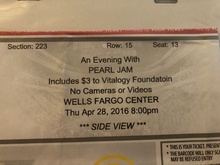 Pearl Jam on Apr 28, 2016 [101-small]