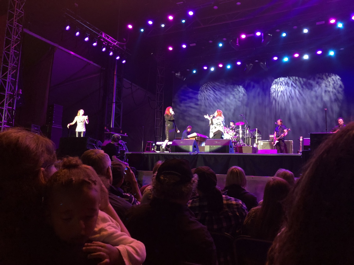 Wilson Phillips Concert & Tour History (Updated for 2024) | Concert