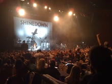 tags: Shinedown - Shinedown / Sick Puppies / Cavo / Adelita's Way on Sep 19, 2009 [739-small]