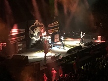 tags: The Struts - Foo Fighters / The Struts on Oct 20, 2017 [789-small]