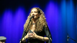 Dana Fuchs on Oct 15, 2022 [935-small]
