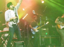 tags: Young the Giant - Young the Giant / The Apache Relay on Jul 20, 2012 [224-small]