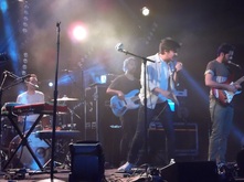 tags: Young the Giant - Young the Giant / The Apache Relay on Jul 20, 2012 [226-small]