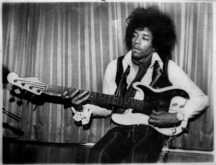 The Walker Brothers / Englebert humperdink / Cat Stevens / Jimi Hendrix on Apr 30, 1967 [534-small]