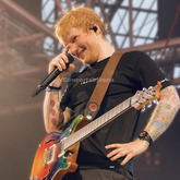 Ed Sheeran / Maisie Peters / Cat Burns on Jul 14, 2022 [986-small]