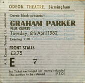 Graham Parker on Apr 6, 1982 [162-small]