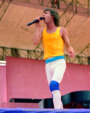 The Rolling Sones _ Mick Jagger, tags: The Rolling Stones, Orlando, Florida, United States, Tangerine Bowl - The Rolling Stones / Van Halen / The Henry Paul Band on Oct 24, 1981 [302-small]