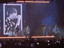 Louis Tomlinson / Only The Poets on Apr 5, 2022 [617-small]