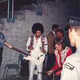 Jimi Hendrix / Vanilla Fudge / Soft Machine / Eire Apparent on Sep 7, 1968 [700-small]