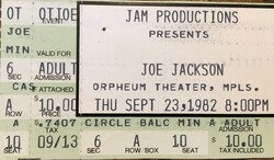 Joe Jackson on Sep 23, 1982 [729-small]