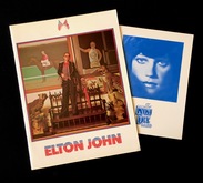 Elton John / The Kiki Dee Band on Nov 21, 1974 [727-small]