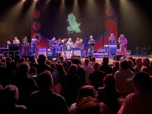 Tedeschi Trucks Band on Oct 30, 2022 [675-small]