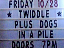 Twiddle / Dogs in a Pile on Oct 28, 2022 [722-small]