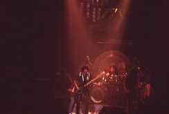 Thin Lizzy on Nov 5, 1977 [951-small]
