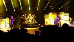 Slash featuring Myles Kennedy and the Conspirators / Aerosmith on Jul 25, 2014 [125-small]