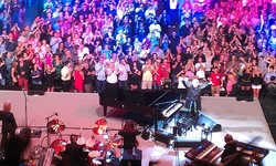 Elton John / Two Cellos on Mar 10, 2012 [613-small]