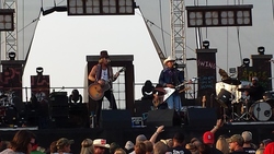 Country Life Music Festival on Jul 18, 2014 [138-small]