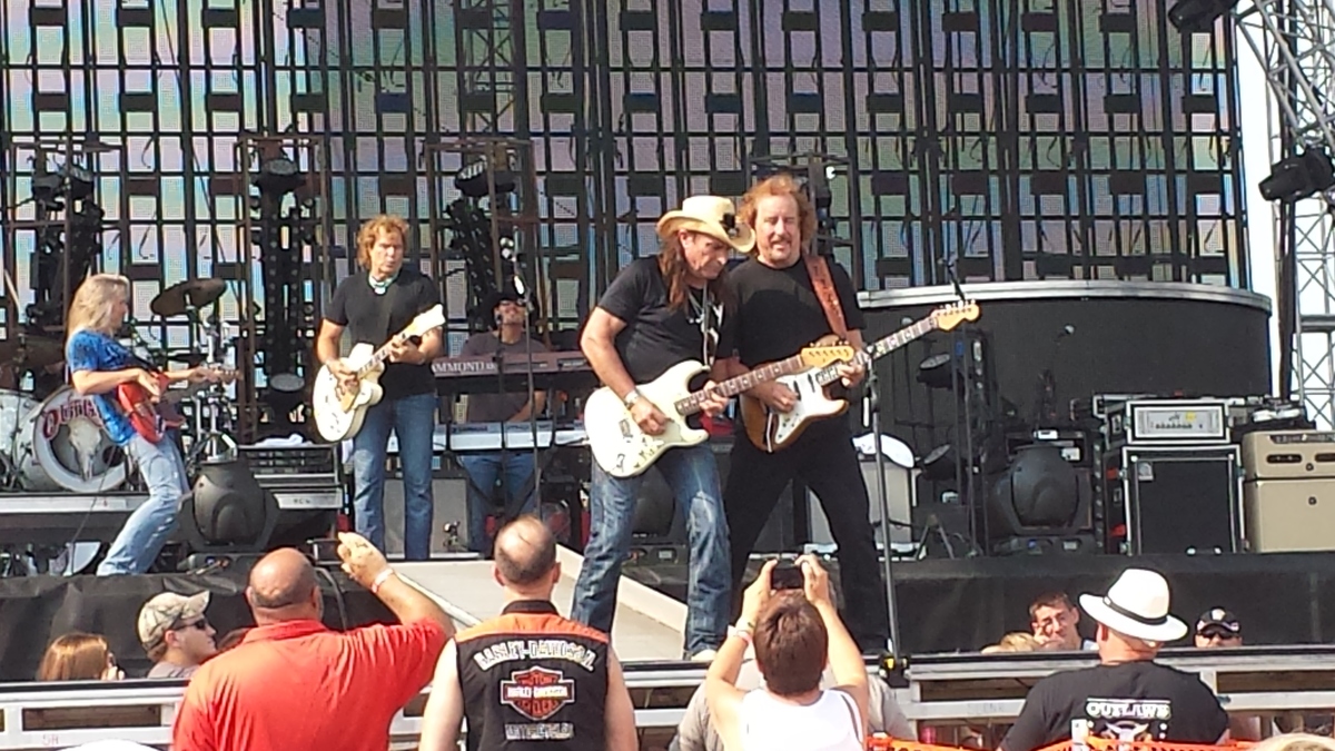 BlackHawk Concert & Tour History (Updated for 2023) Concert Archives