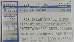 Bob Dylan & Paul Simon  on Jul 17, 1999 [326-small]