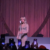 Sabrina Carpenter / girlhouse on Oct 1, 2022 [355-small]