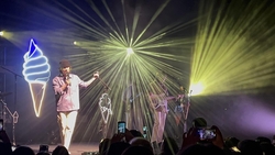 Tegan and Sara on Nov 16, 2022 [398-small]