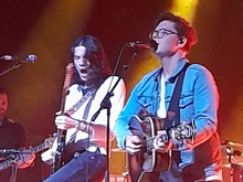 James Bay / Kevin Garrett on Nov 17, 2022 [476-small]