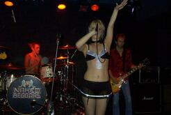Naked Beggars / Reigning Heir on Sep 23, 2004 [882-small]