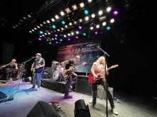 Walter Trout Band on Nov 20, 2022 [696-small]