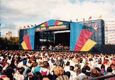 Grateful Dead on May 4, 1986 [484-small]
