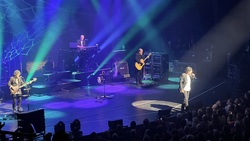 Marillion on May 22, 2022 [054-small]
