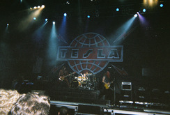 Scorpions / Tesla / Keith Emerson on Dec 1, 2004 [991-small]