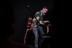Vincent Gross on Dec 6, 2019 [200-small]