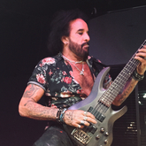 Marco Mendoza on Sep 27, 2019 [385-small]