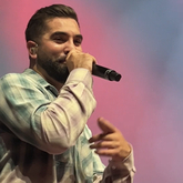 Kendji Girac on Dec 4, 2022 [571-small]
