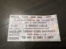 A Perfect Circle on Nov 11, 2003 [685-small]