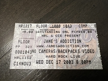 Jane's Addiction on Dec 17, 2003 [688-small]