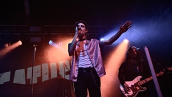 Set It Off / Weathers / Cemetery Sun / Lizzy Farrall on Nov 14, 2022 [902-small]