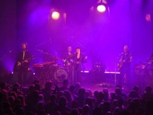 Sharon Van Etten / BATTS on Dec 8, 2022 [340-small]