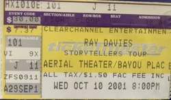 Ray Davies on Oct 10, 2001 [178-small]