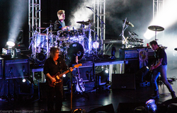 The Cure on Nov 26, 2011 [461-small]