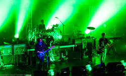 The Cure on Nov 26, 2011 [505-small]