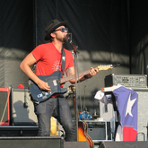 Dr. Dog / Shakey Graves on Jul 23, 2016 [122-small]
