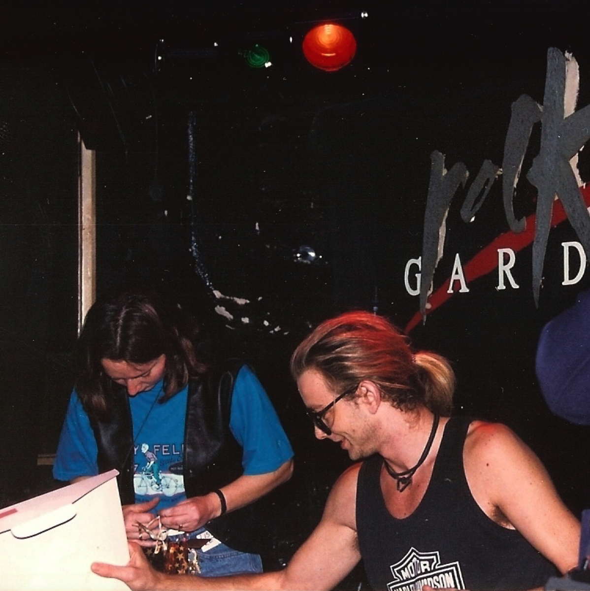 Francis Dunnery Concert & Tour History (Updated for 2023) Concert