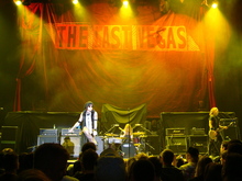 tags: The Last Vegas, Hershey, Pennsylvania, United States, GIANT Center - Mötley Crüe / Theory of a Deadman / Hinder / The Last Vegas on Mar 8, 2009 [697-small]