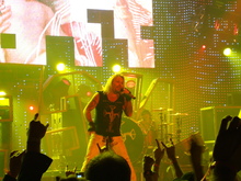tags: Mötley Crüe, Hershey, Pennsylvania, United States, GIANT Center - Mötley Crüe / Theory of a Deadman / Hinder / The Last Vegas on Mar 8, 2009 [715-small]