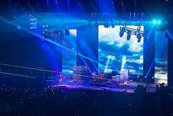 RUSH on May 10, 2015 [987-small]