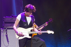 Jeff Beck / Sharon corr on Jun 2, 2022 [576-small]