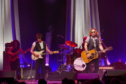 Jeff Beck / Sharon corr on Jun 2, 2022 [577-small]