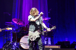 Jeff Beck / Sharon corr on Jun 2, 2022 [583-small]