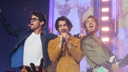 Jonas Brothers on Nov 12, 2022 [573-small]